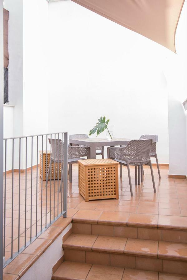 Murallas De Sevilla Apartamento Con Garaje 4 Pax Sevilha Exterior foto