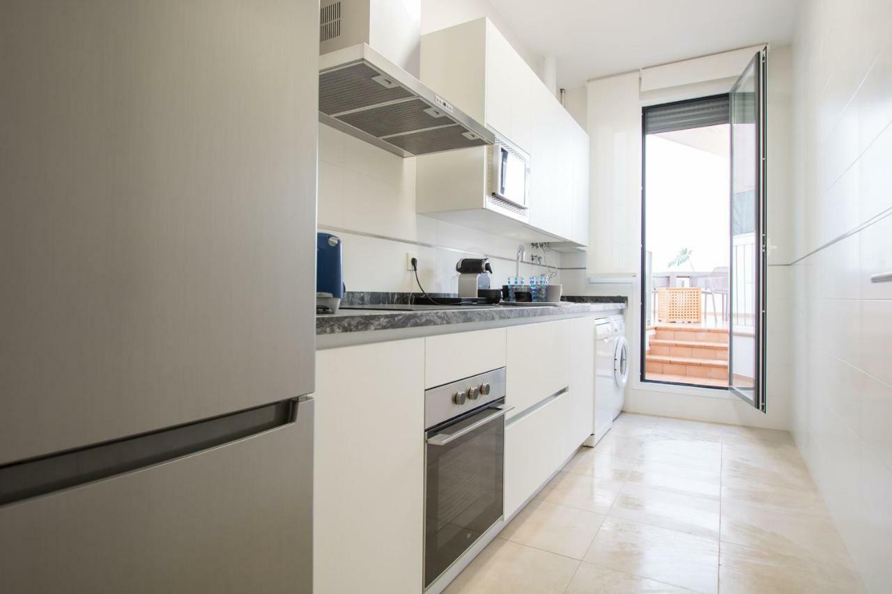 Murallas De Sevilla Apartamento Con Garaje 4 Pax Sevilha Exterior foto
